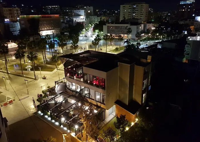 Apartment Main Square